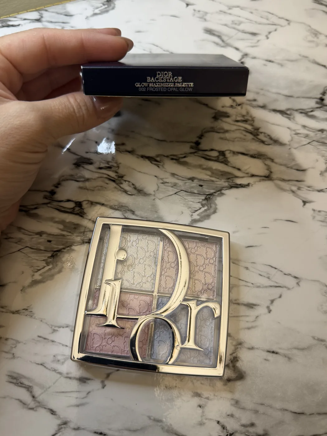 BACKSTAGE GLOW MAXIMIZER PALETTE — Colore: 002