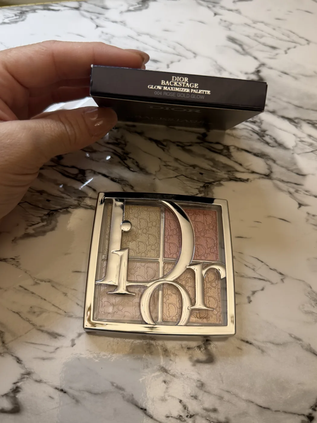 BACKSTAGE GLOW MAXIMIZER PALETTE — Colore: 004